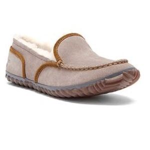 Woman’s Sorel Moccasin Slippers